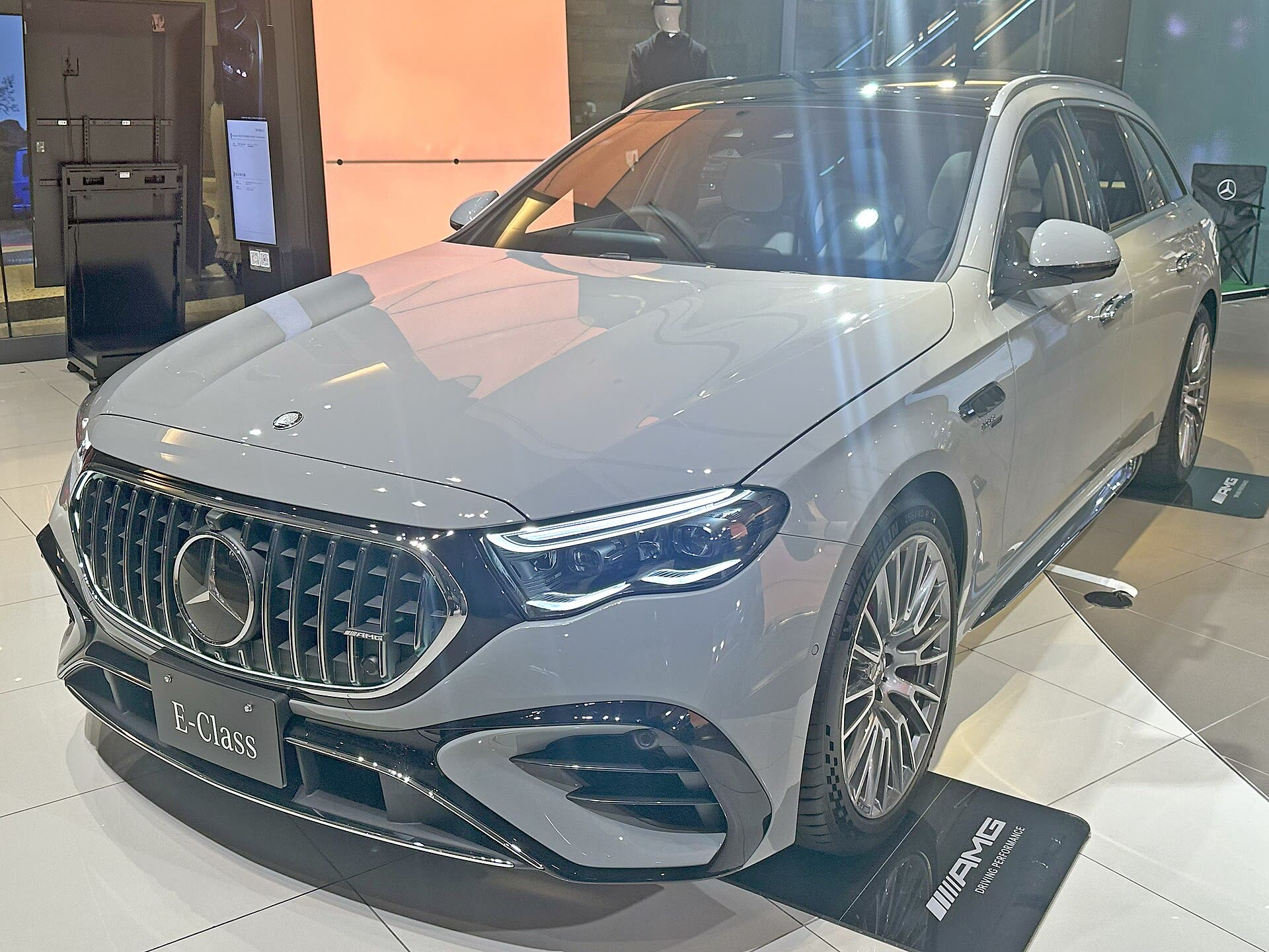 Mercedes-AMG вернул в США универсал E 53 Hybrid